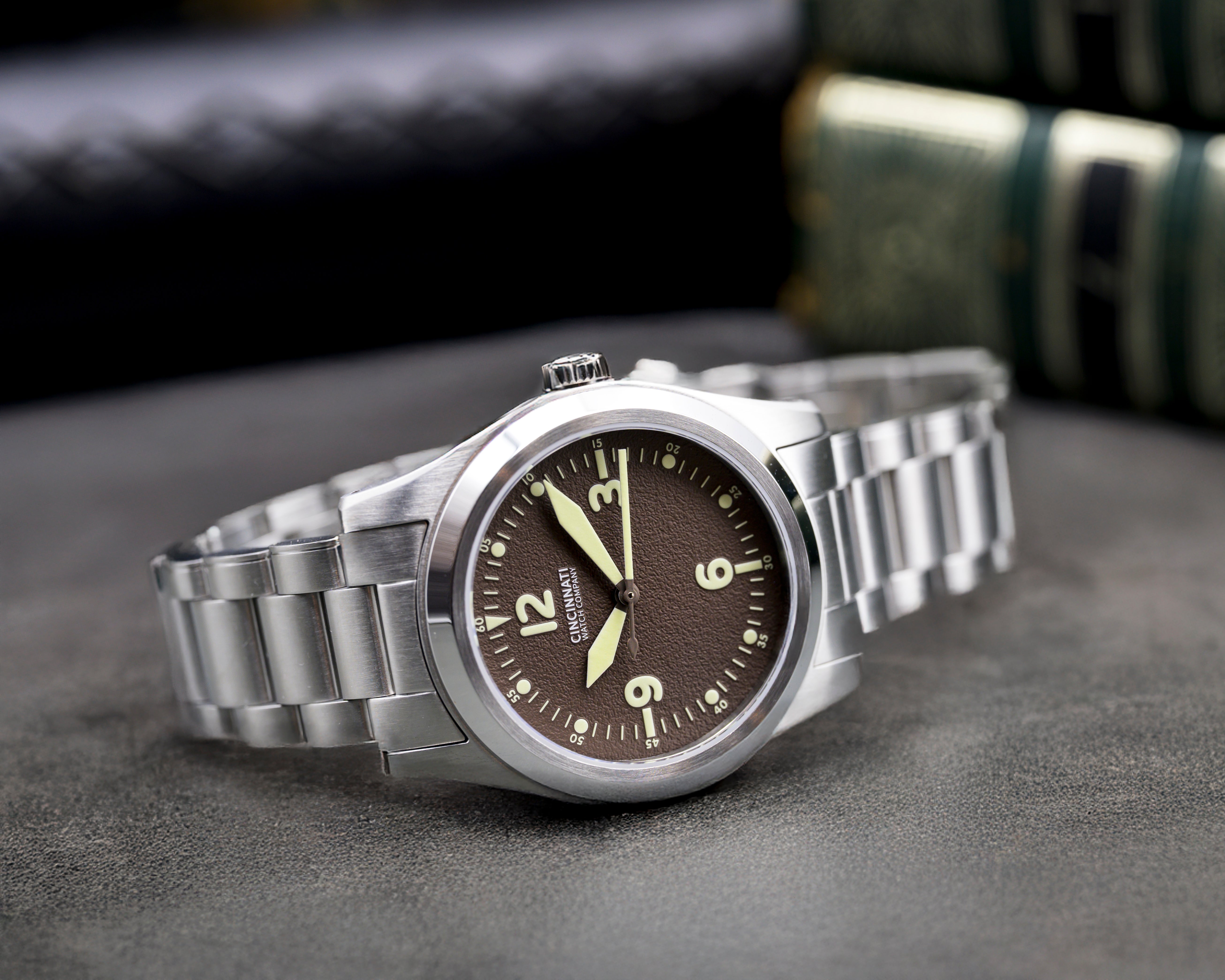 PILOT R/Cスポーツモデル　シューティングスター40L Zenith Pilot Automatic 40mm Mens Watch 03.4000.3620/21.I001 | Mayors