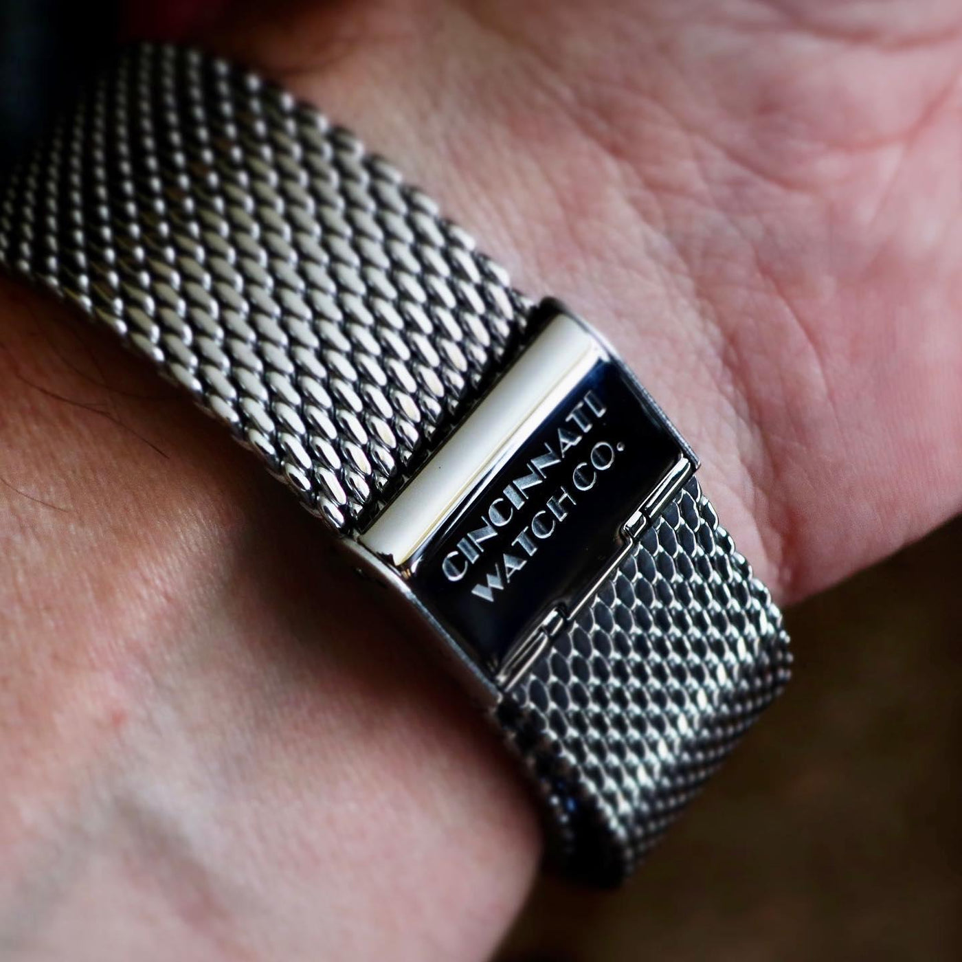 Milanese James Bond No Time to Die mesh bracelet - LuxuryWatchStraps –  luxurywatchstraps.co.uk